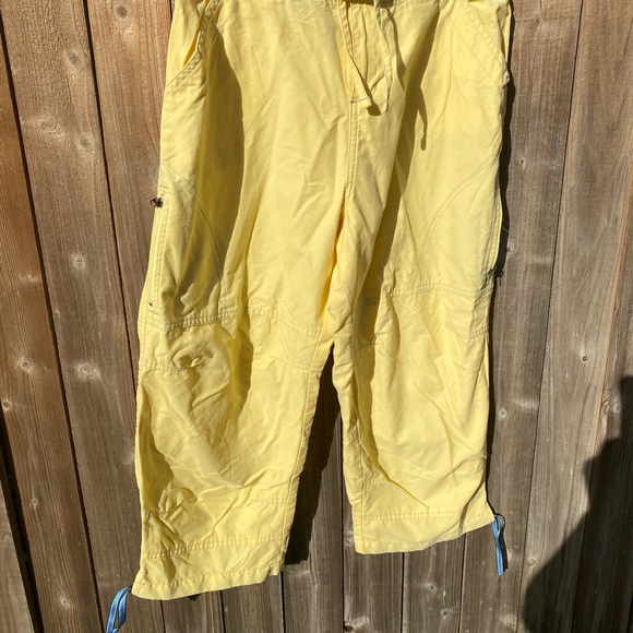 Kuhl Hiking Capris - Picture 4 of 11